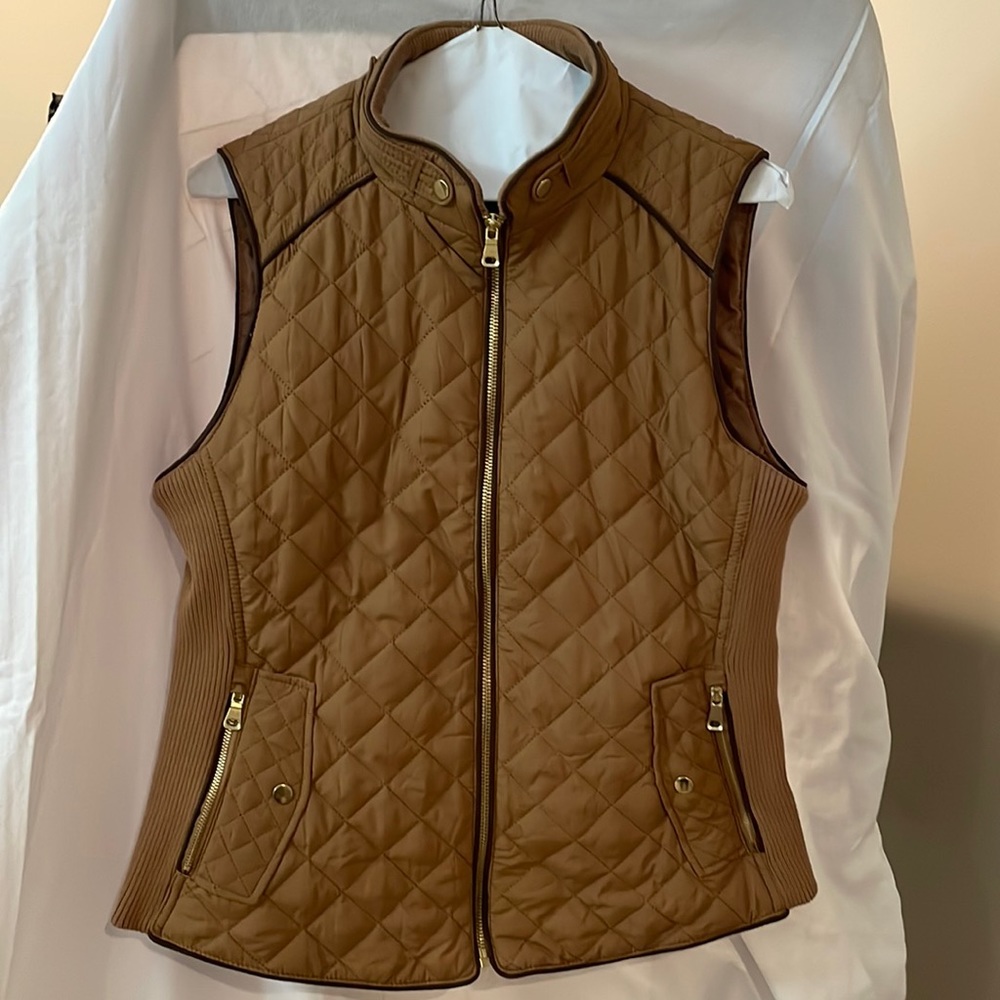 Love tree vest
